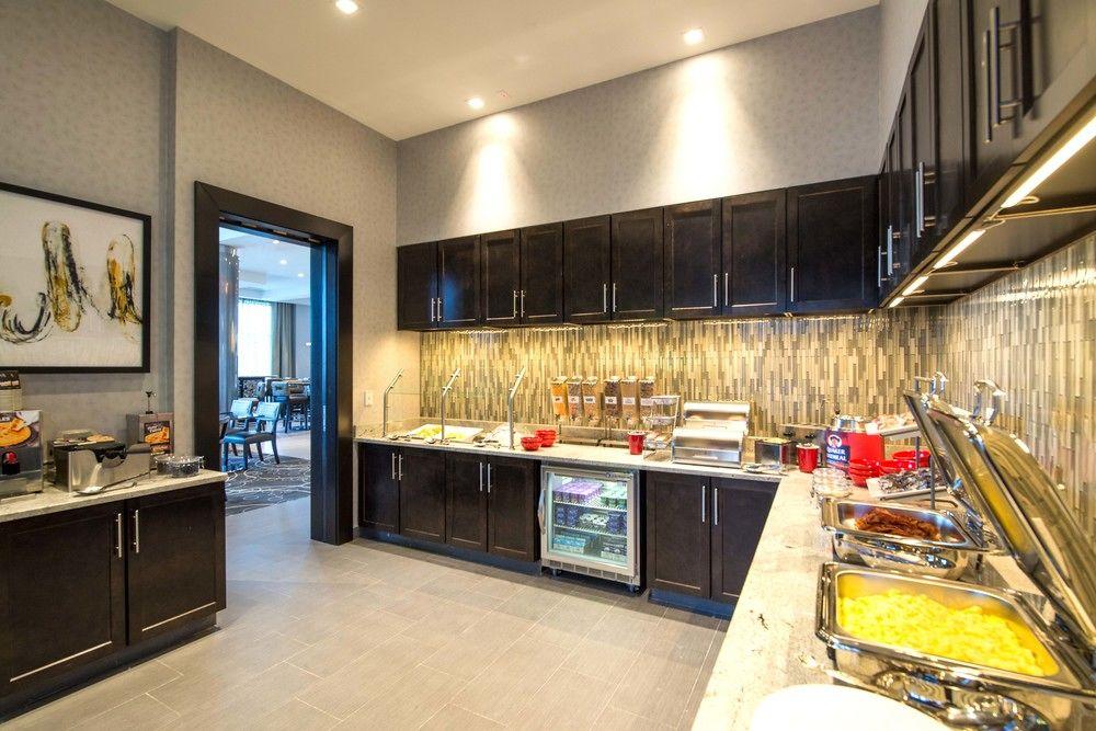 Towneplace Suites By Marriott Boston Logan Airport/Челсі Екстер'єр фото