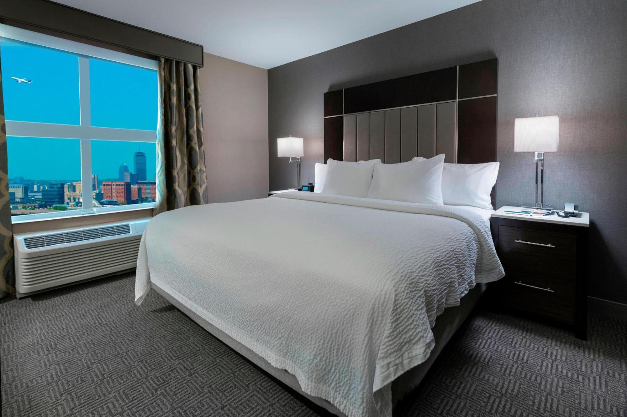 Towneplace Suites By Marriott Boston Logan Airport/Челсі Екстер'єр фото